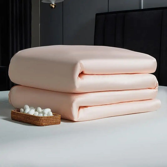 NORA Mulberry Silk Filling Comforter