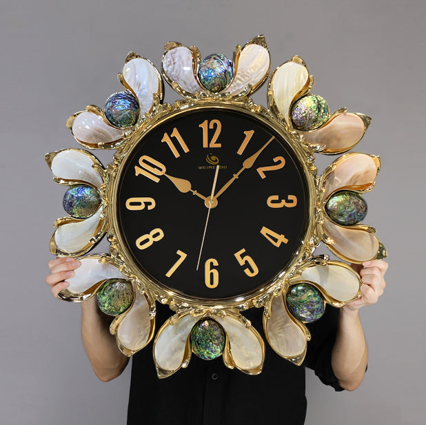 Luxuriöse handgefertigte Wanduhr mit Abalone- und Perlmutt-Intarsien