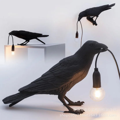Gothic Raven Lamp – Vintage Resin Bird Lamp for Home Decor, Mysterious Crow Table Light