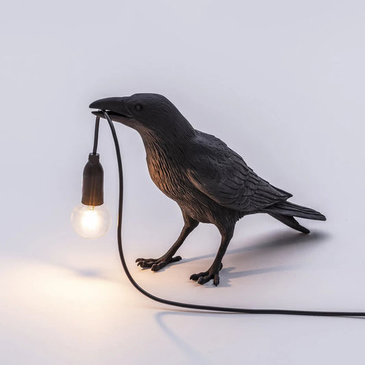 Gothic Raven Lamp – Vintage Resin Bird Lamp for Home Decor, Mysterious Crow Table Light