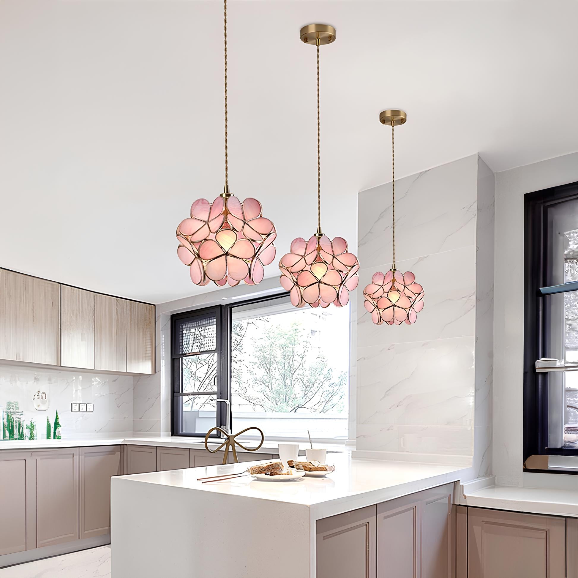 Tiffany Glass Flower Pendant Lamp - Homevalley.co.uk